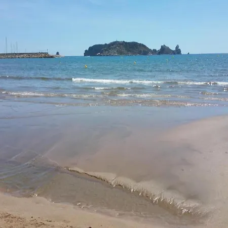 公寓 In Spain By The & Pool