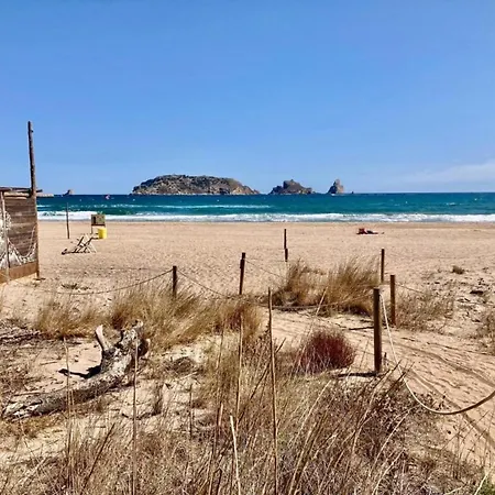 In Spain By The & Pool 公寓